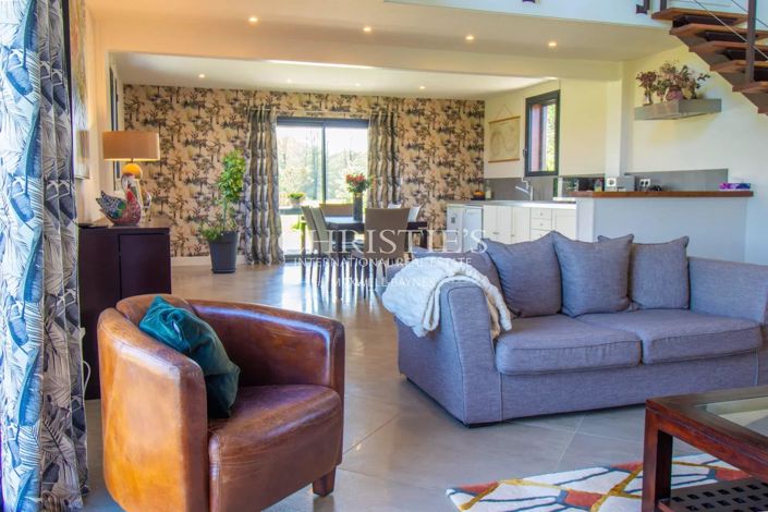 Image No.13-3 Bed House for sale