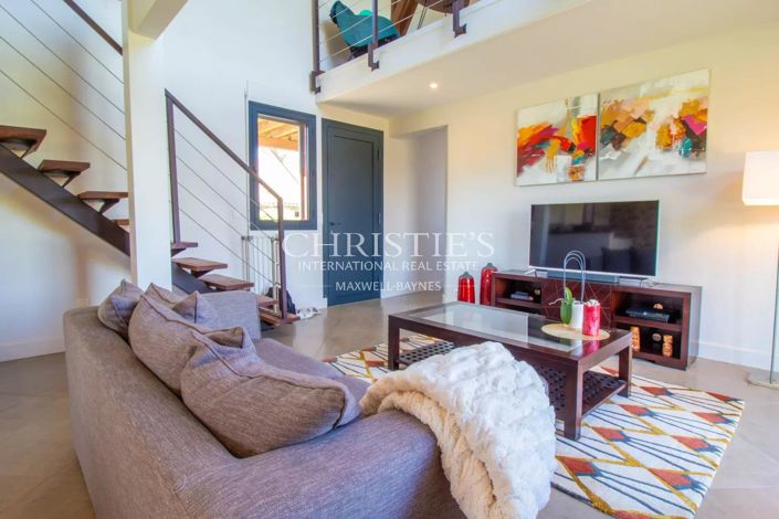 Image No.8-3 Bed House for sale