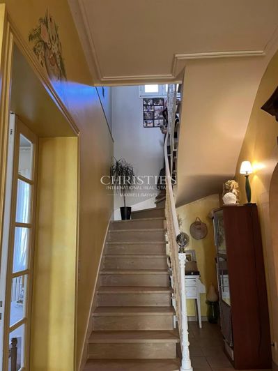 Image No.12-3 Bed House for sale