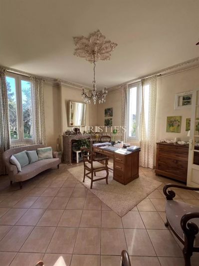 Image No.17-3 Bed House for sale