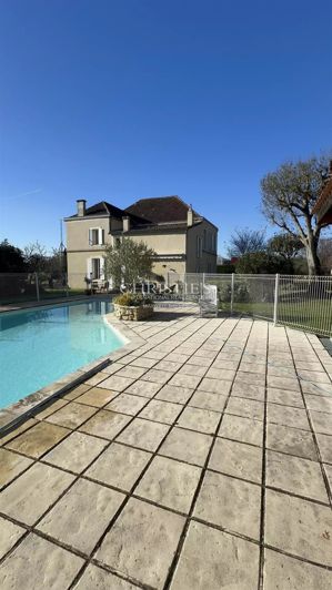 Image No.24-3 Bed House for sale