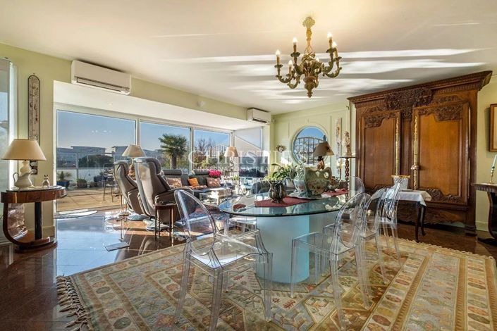 Image No.5-4 Bed Apartment for sale