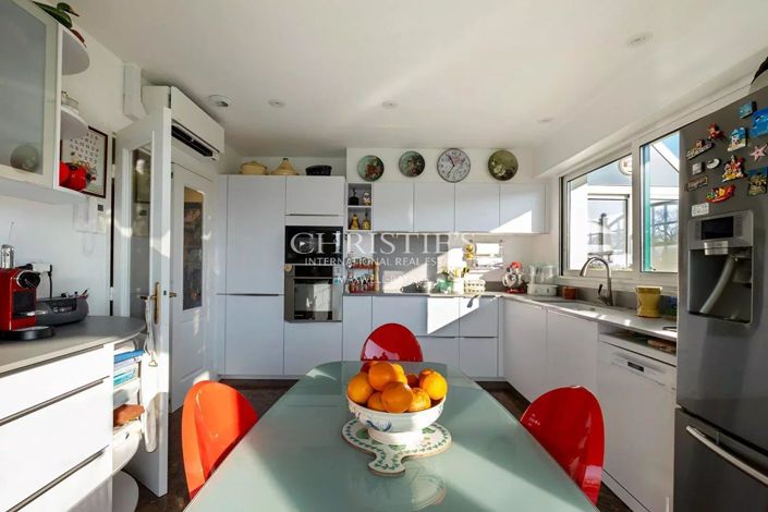 Image No.5-4 Bed Apartment for sale