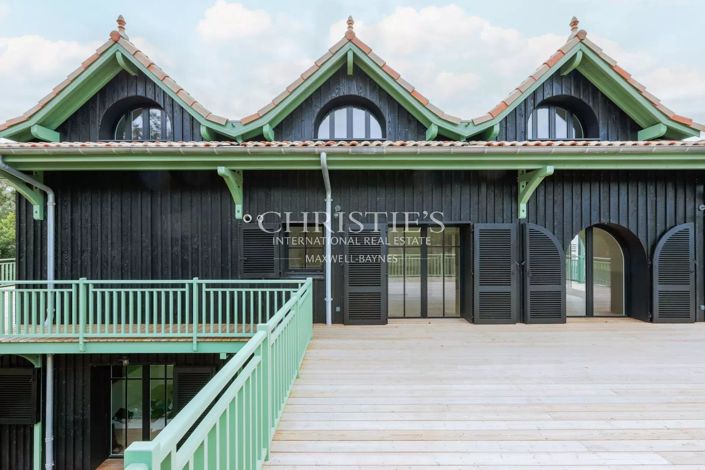 Image No.12-3 Bed Apartment for sale