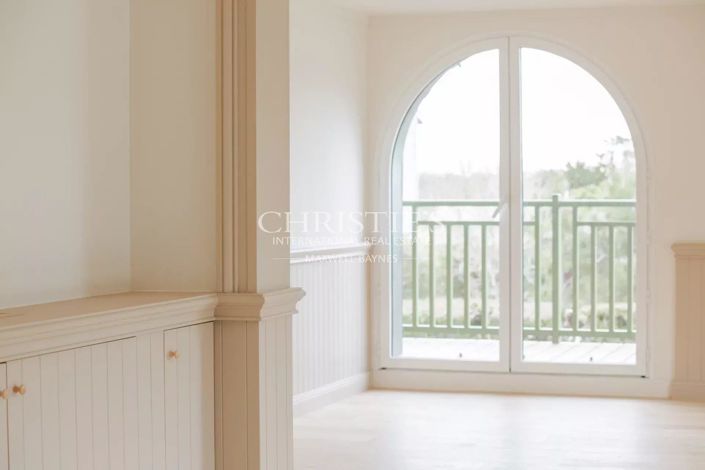 Image No.18-3 Bed Apartment for sale