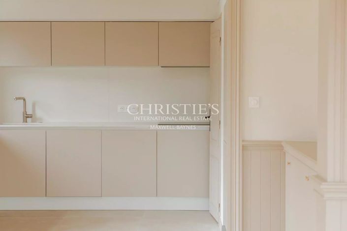 Image No.9-3 Bed Apartment for sale