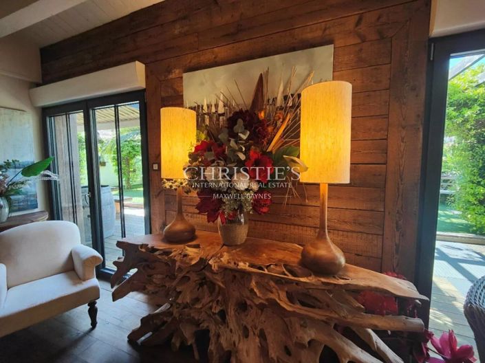 Image No.10-14 Bed House for sale