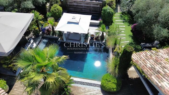 Image No.19-14 Bed House for sale