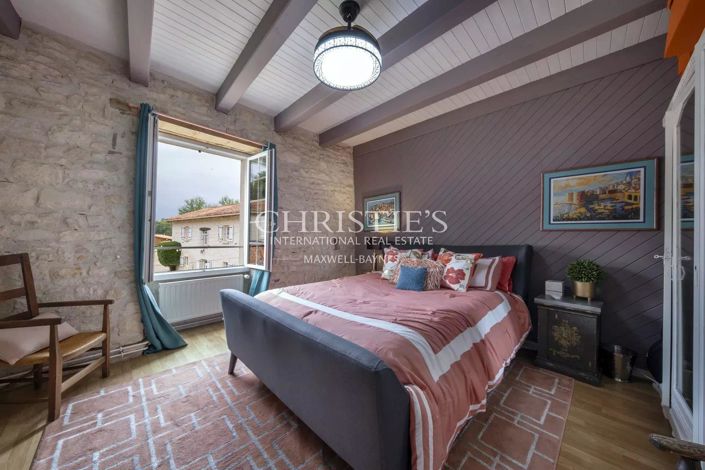 Image No.28-House for sale