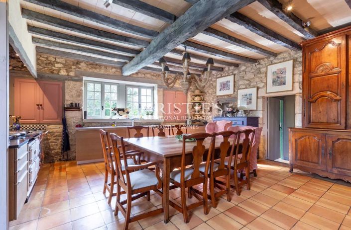 Image No.12-5 Bed House for sale