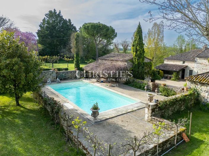 Image No.4-5 Bed House for sale