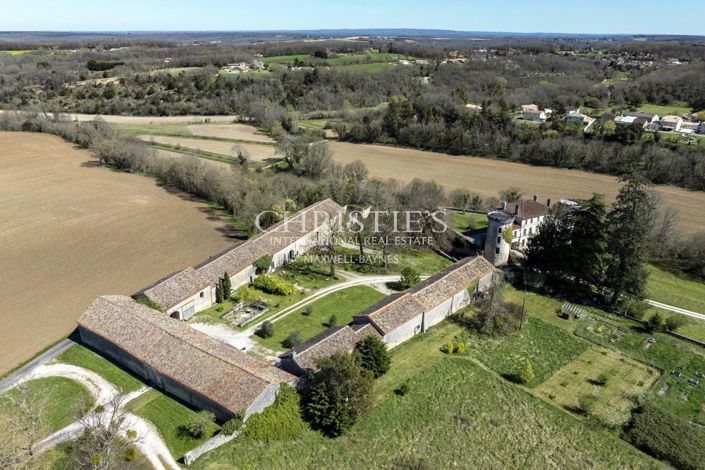 Image No.7-8 Bed House for sale