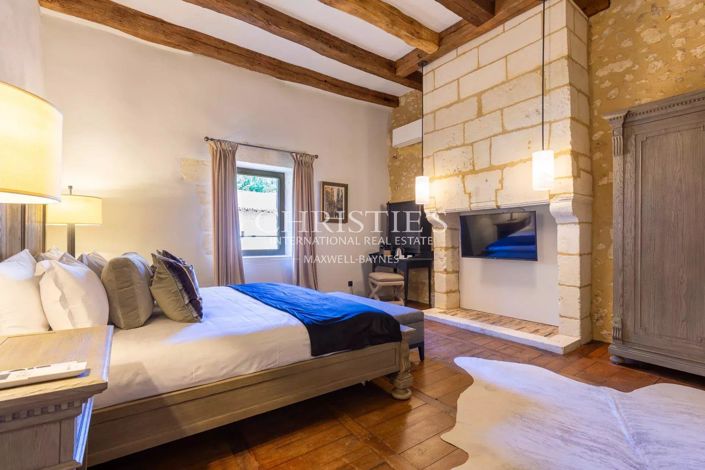 Image No.19-8 Bed House for sale