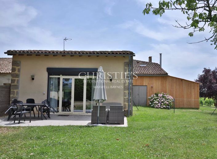 Image No.11-7 Bed House for sale