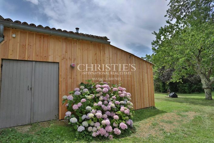 Image No.15-7 Bed House for sale