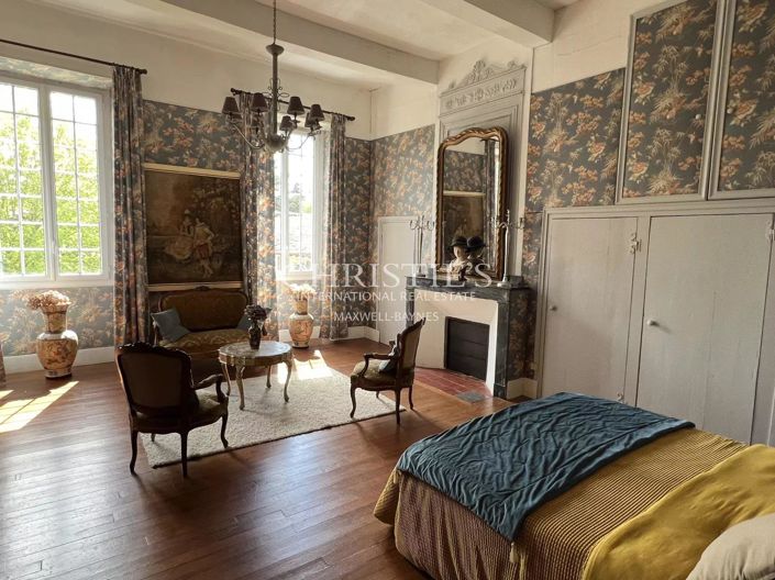 Image No.11-5 Bed House for sale