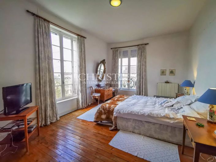 Image No.14-4 Bed House for sale