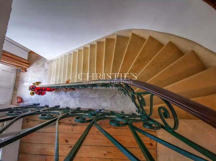 Image No.4-4 Bed House for sale