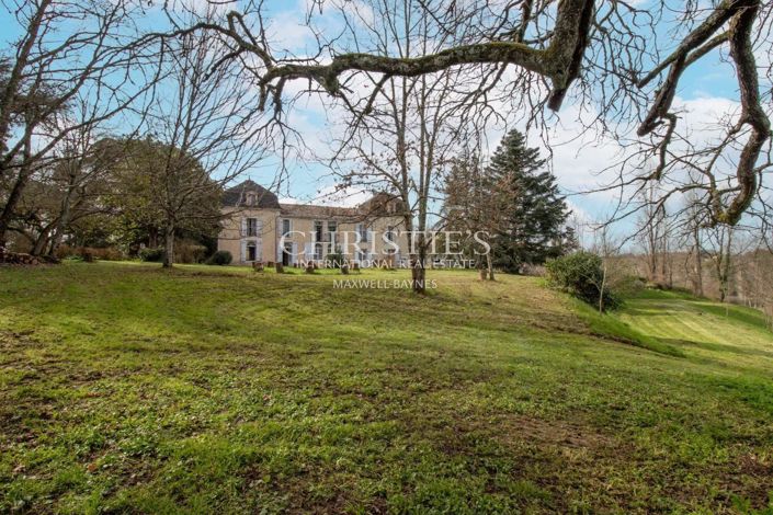 Image No.20-5 Bed House for sale