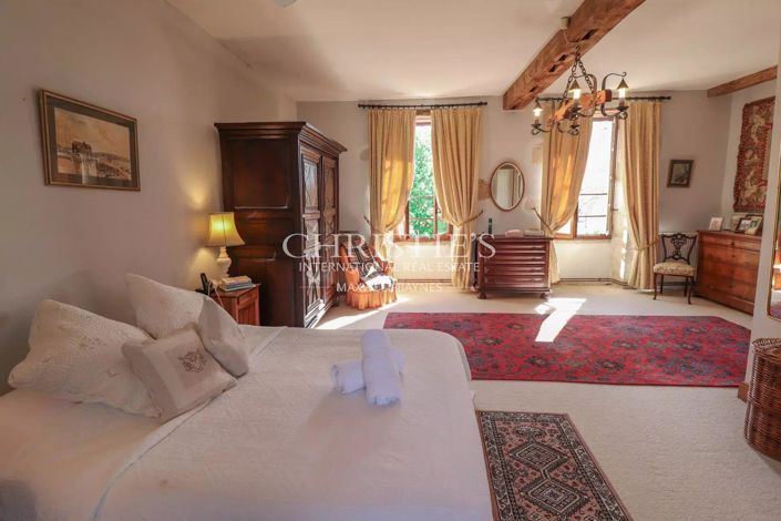 Image No.13-4 Bed House for sale