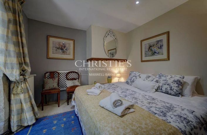 Image No.19-4 Bed House for sale