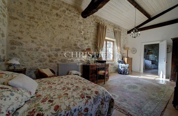 Image No.28-4 Bed House for sale