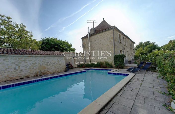 Image No.4-4 Bed House for sale