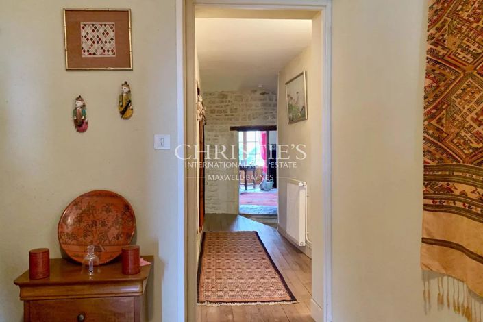 Image No.19-7 Bed House for sale