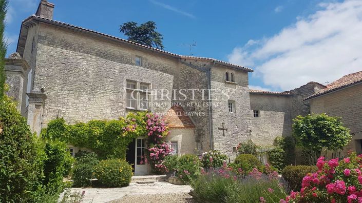 Image No.2-7 Bed House for sale