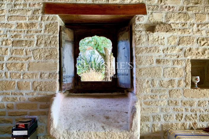 Image No.6-7 Bed House for sale