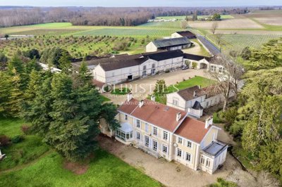 14 Bed House for sale