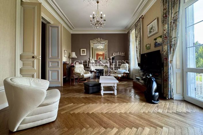 Image No.10-14 Bed House for sale