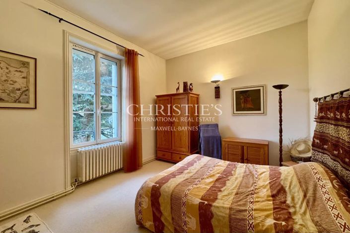 Image No.17-14 Bed House for sale