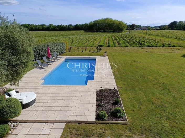 Image No.2-5 Bed House for sale