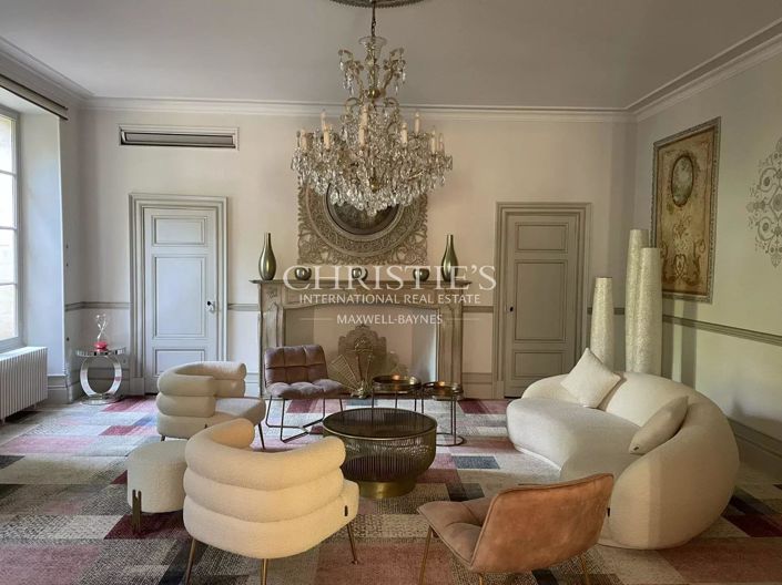 Image No.19-9 Bed House for sale