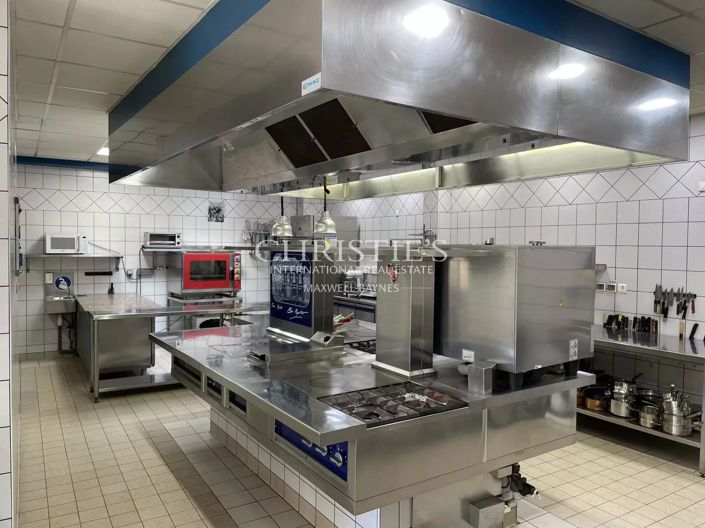 Image No.23-9 Bed House for sale