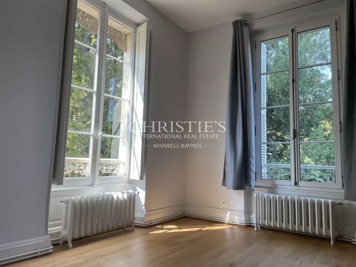 Image No.34-9 Bed House for sale