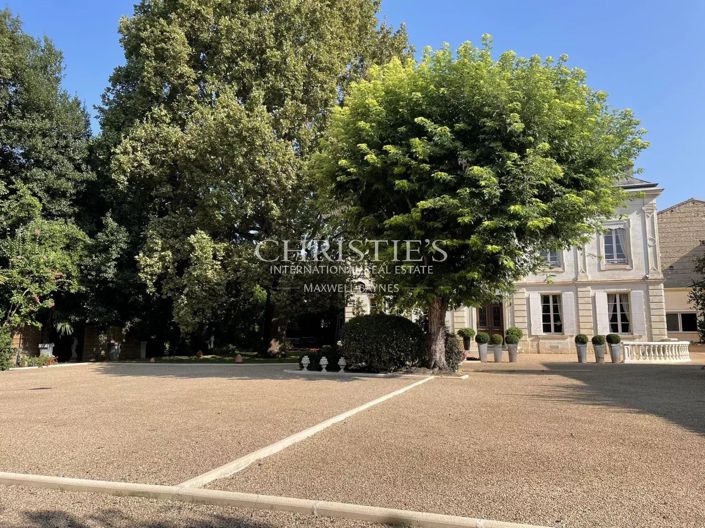 Image No.7-9 Bed House for sale