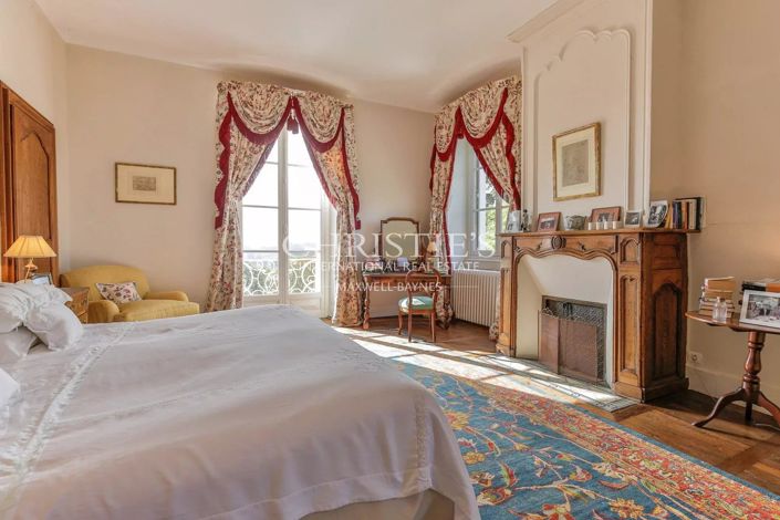 Image No.9-13 Bed House for sale