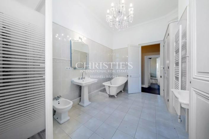 Image No.22-Maison de 11 chambres à vendre à Cognac