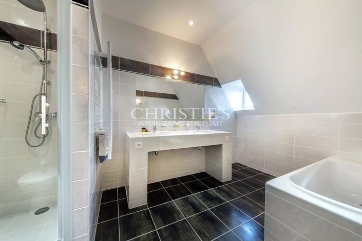 Image No.26-Maison de 11 chambres à vendre à Cognac