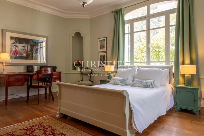 Image No.18-7 Bed House for sale