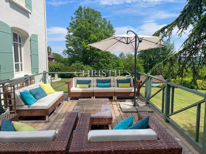 Image No.5-7 Bed House for sale