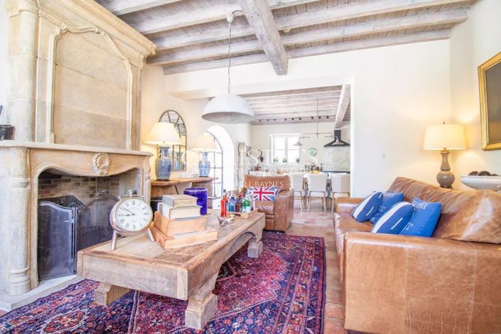 Image No.17-5 Bed House for sale