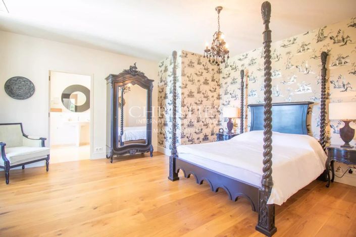 Image No.23-5 Bed House for sale