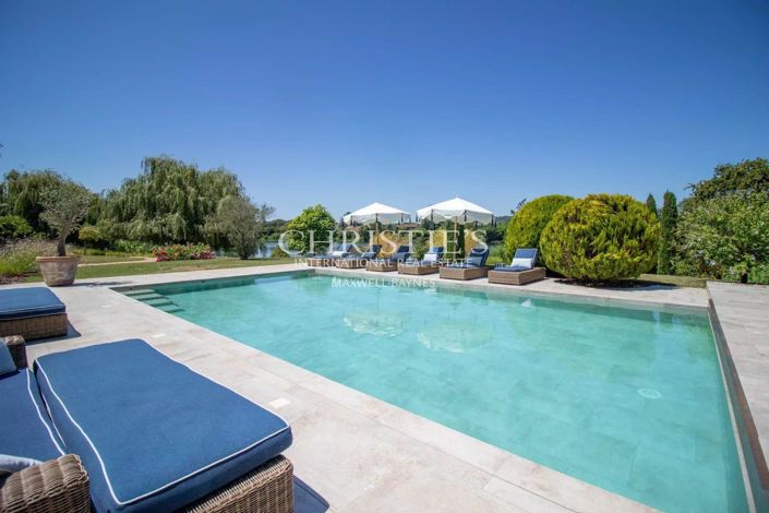 Image No.5-5 Bed House for sale