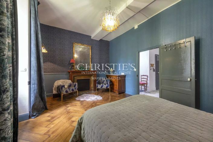 Image No.22-9 Bed House for sale