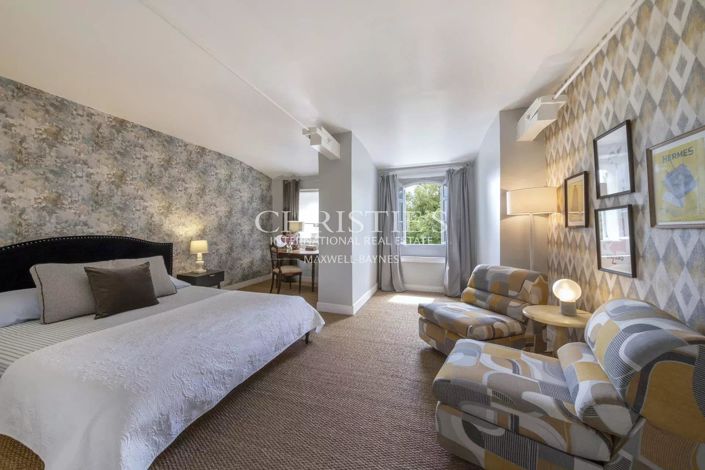 Image No.25-9 Bed House for sale