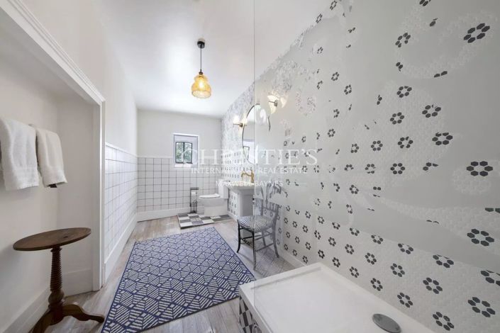 Image No.29-9 Bed House for sale