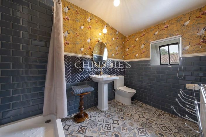 Image No.31-9 Bed House for sale